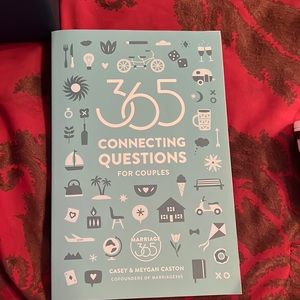 NWT 365 Connecting Questions for Couples Marriage 365 Book communication